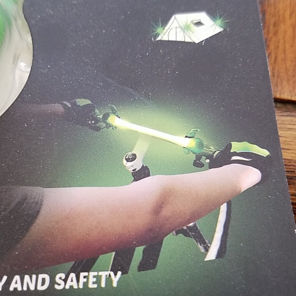 Multi-Use LED Safety Light - Picture 5 of 6